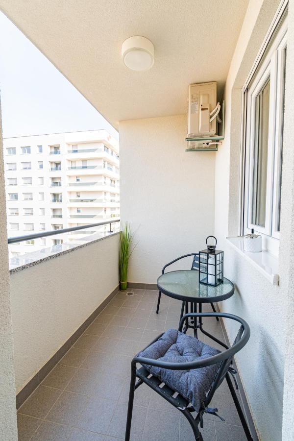 Flexible Selfcheckins 25 - Zagreb - Garage - Loggia - New - Luxury Lejlighed Eksteriør billede