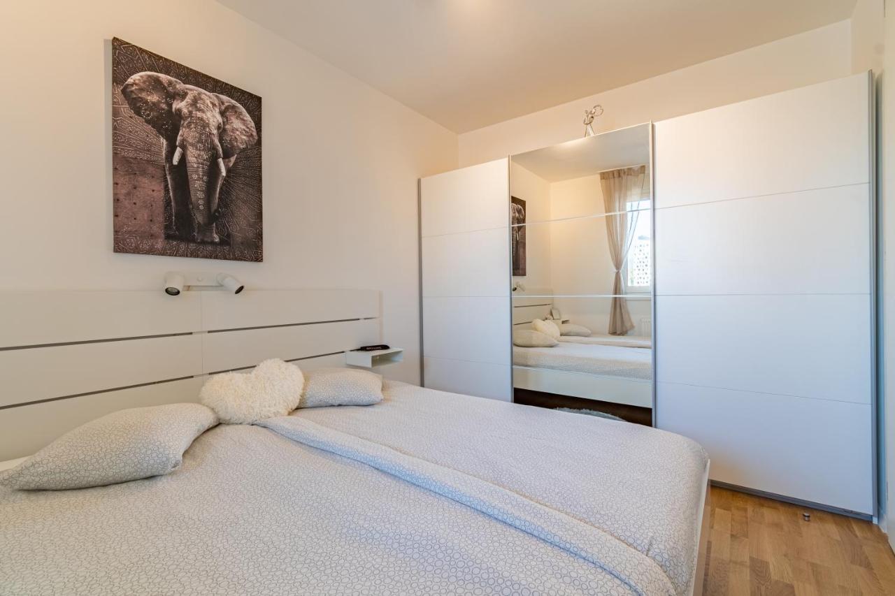 Flexible Selfcheckins 25 - Zagreb - Garage - Loggia - New - Luxury Lejlighed Eksteriør billede